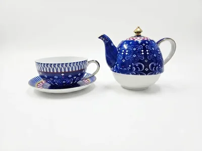 DARK BLUE PATTERNED TEA SET